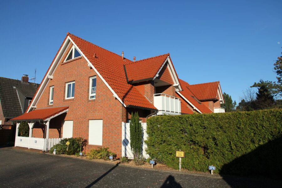verkauft – Gemütliches Ferienhaus in Strandnähe, 26316 Varel, Einfamilienhaus