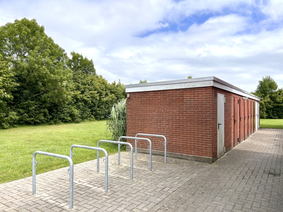 Traumhafte Auszeit an der Küste: Ferienwohnung in begehrter Strandnähe von Horumersiel - Fahrradplatz und Abstellräume (45976)