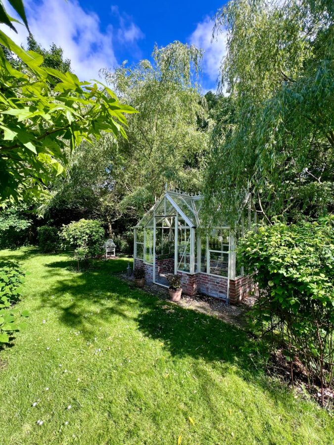 Landhaus mit Reetdach in Seefeld Zeitlose Eleganz auf parkähnlichem Grundstück - WhatsApp Image 2025-06-05 at 11.39.38 (11) (38321)