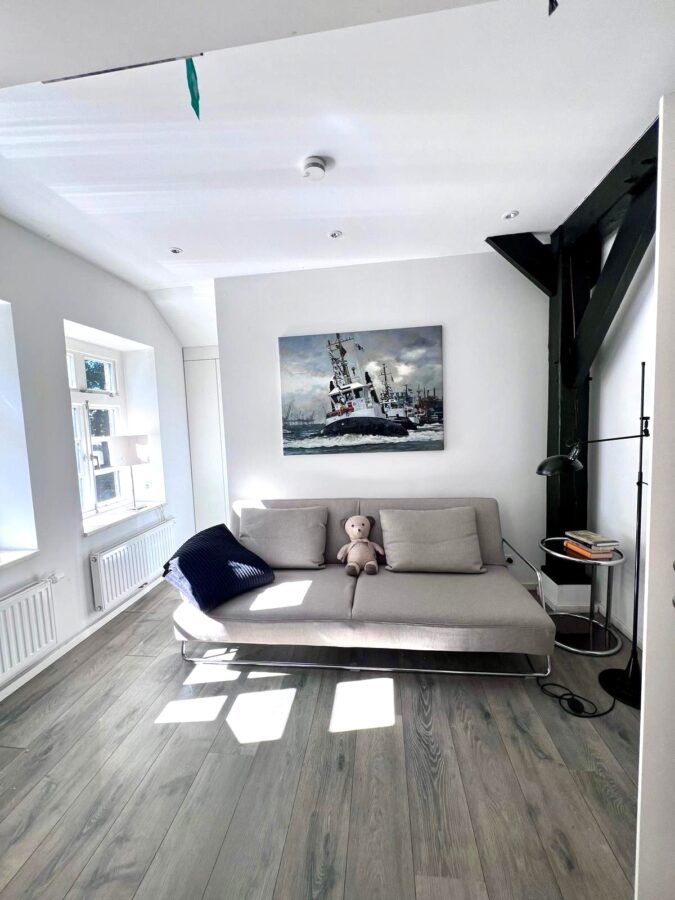 Landhaus mit Reetdach in Seefeld Zeitlose Eleganz auf parkähnlichem Grundstück - WhatsApp Image 2025-06-05 at 11.39.38 (24) (38328)