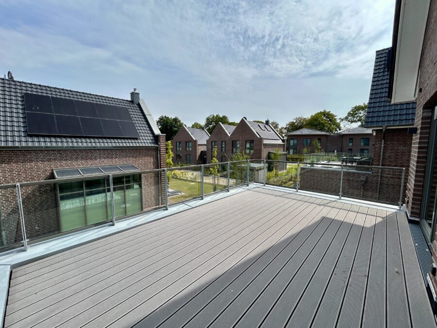 Wohlfühloase an der Nordsee – Stilvolles Ferienhaus im Nordseebad Dangast - Dachterrasse EG (32671)