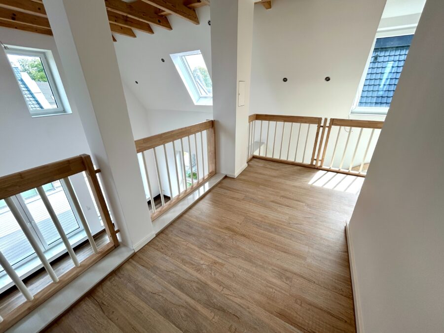 Wohlfühloase an der Nordsee – Stilvolles Ferienhaus im Nordseebad Dangast - Empore (32675)