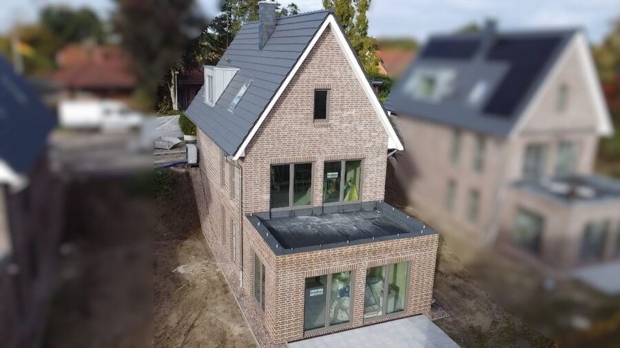 Dat is mien Tohus anne See! Lebensqualität und Rendite im Nordsee Park Dangast - Rückansicht Baufortschritt 13.09.2024 (26956)