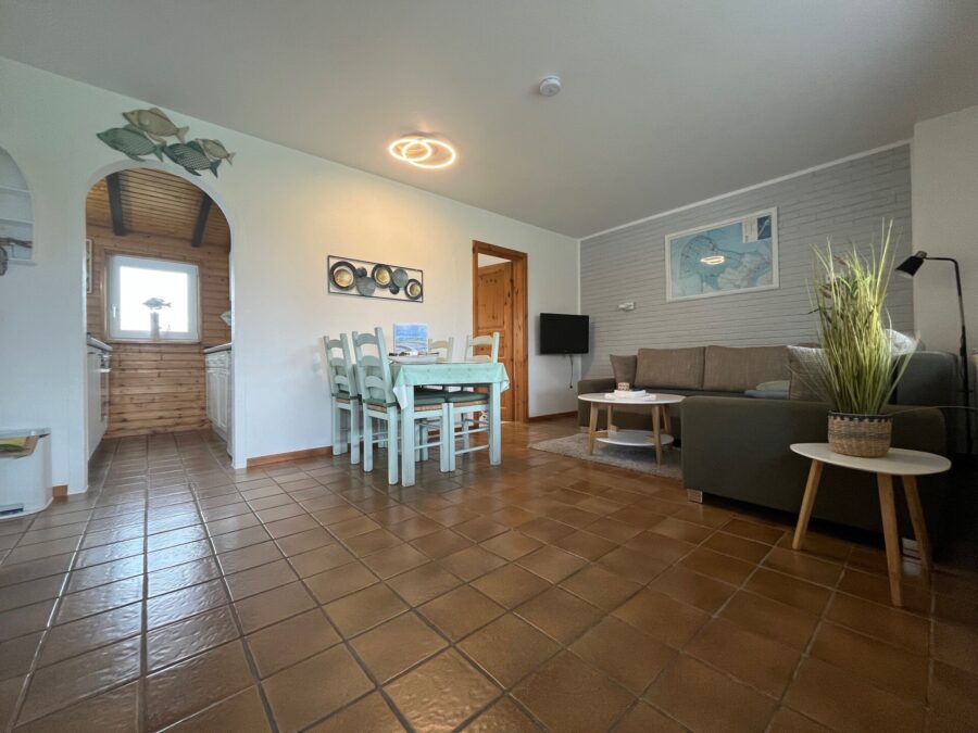 Ferienhaus-Ensemble in Traumlage – Ihr privates Paradies an der Nordsee mit Top-Rendite - Wohnzimmer Whg. 1 (35562)