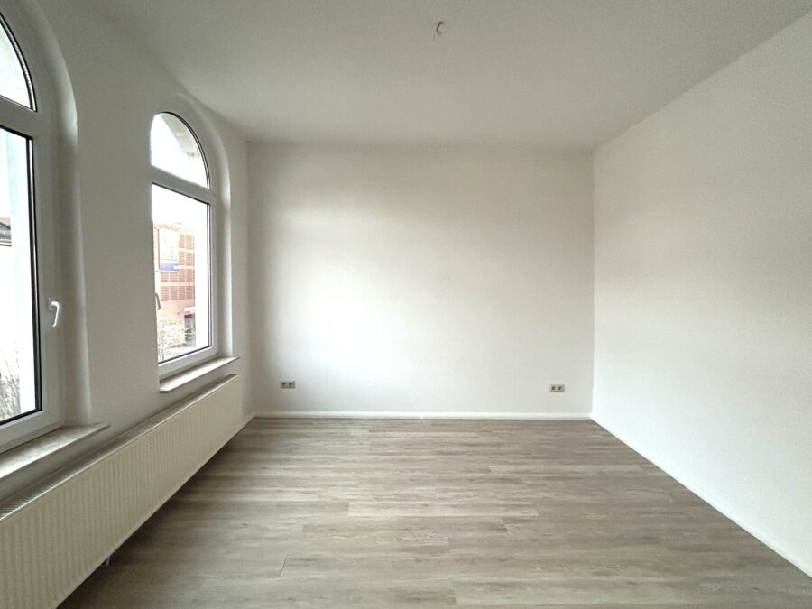 Urban, charmant und komfortabel: Sofort bezugsfreie 4-Zimmer-Wohnung in Wilhelmshaven - Zimmer 3 (37336)