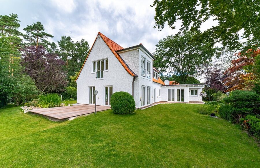 Wohnhaus mit Flair Exklusiv-modern-charmant – Ein unglaubliches Anwesen!, 26316 Varel, Sonstige