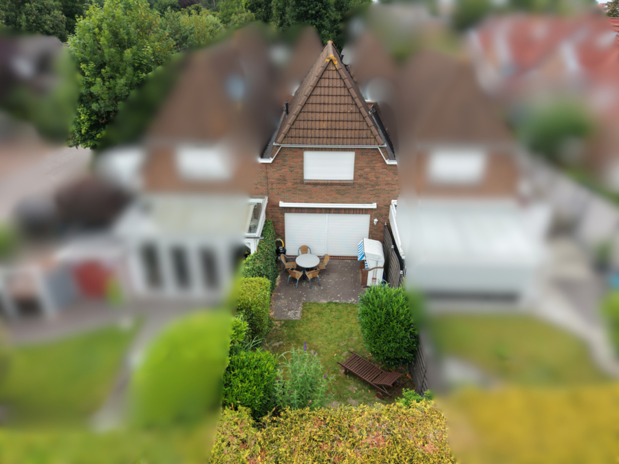 Nur wenige Schritte zum Meer: Charmantes Reihenmittelhaus im Nordseebad Dangast - Drohnenaufnahmen (45903)