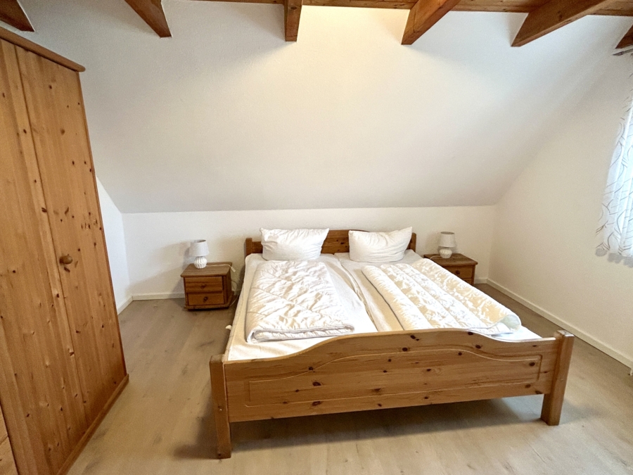 Reihenendhaus im Herzen von Dangast - Schlafzimmer (47665)