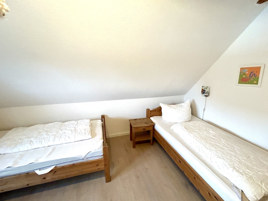 Reihenendhaus im Herzen von Dangast - Schlafzimmer 2 (47670)