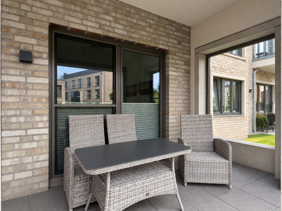 Moderne Wohnung mit Küstenflair im Nordsee Park Dangast – Eigennutzung oder Ferienvermietung! - Loggia (49330)