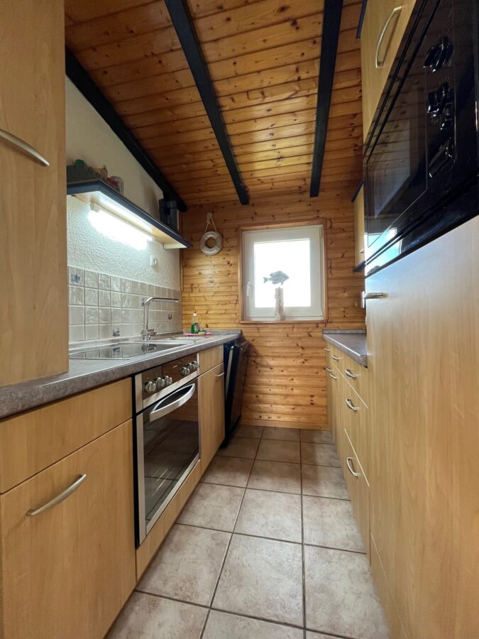 Ferienhaus-Ensemble in Traumlage – Ihr Paradies an der Nordsee 8,5%-Rendite - Küche FeWo 2 (32520)