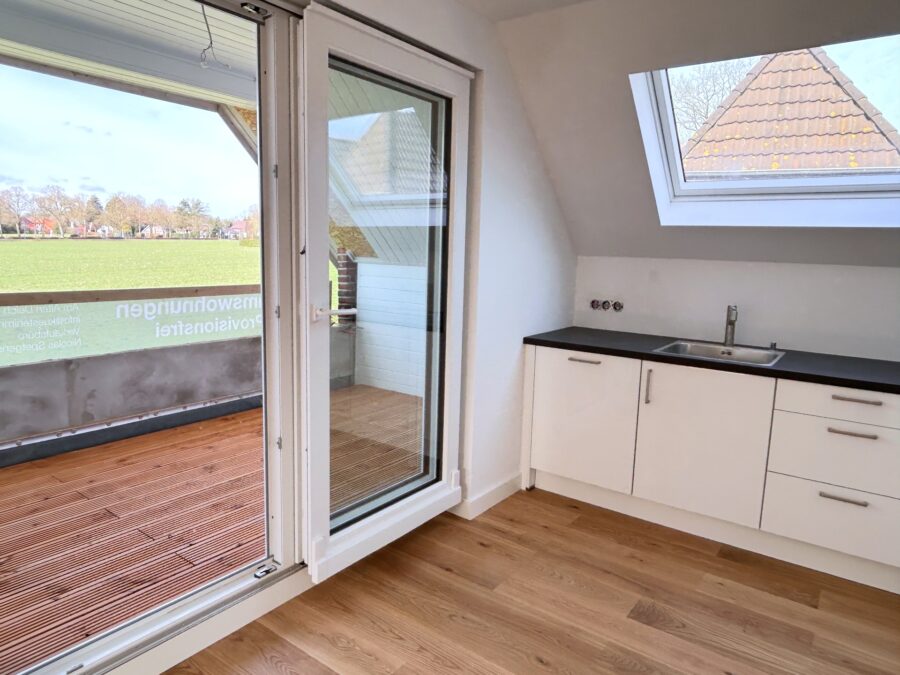 Neuwertige 2-Zimmer-Wohnung mit freiem Blick in Dangast - Loggia (40800)