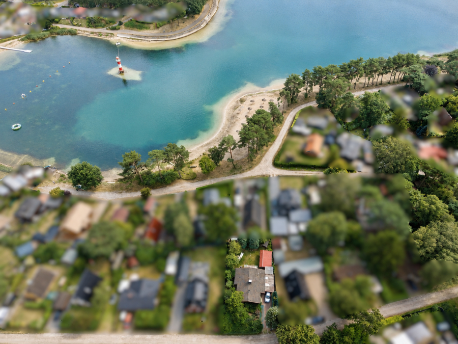 Ferienhaus am Bernsteinsee – Urlaubsglück nur wenige Schritte vom Wasser entfernt - Drohnenaufnahme (46744)