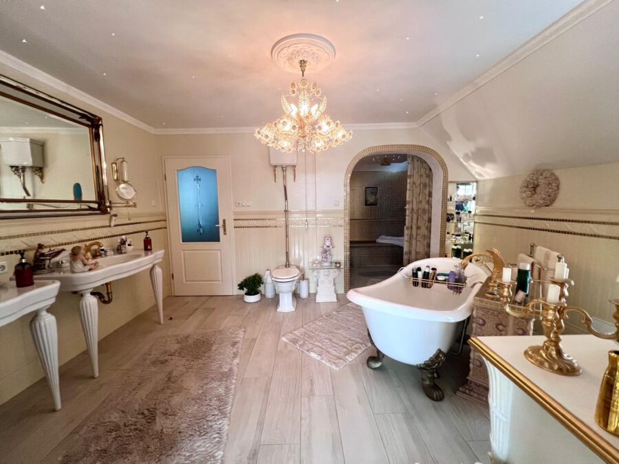 Friesische Gemütlichkeit unter Reet - Badezimmer (34400)