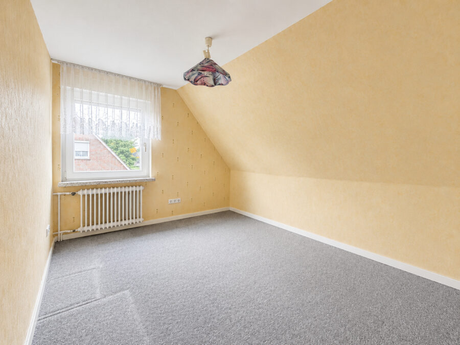 Familienfreundliches Einfamilienhaus in Dangastermoor! - Schlafzimmer (43906)