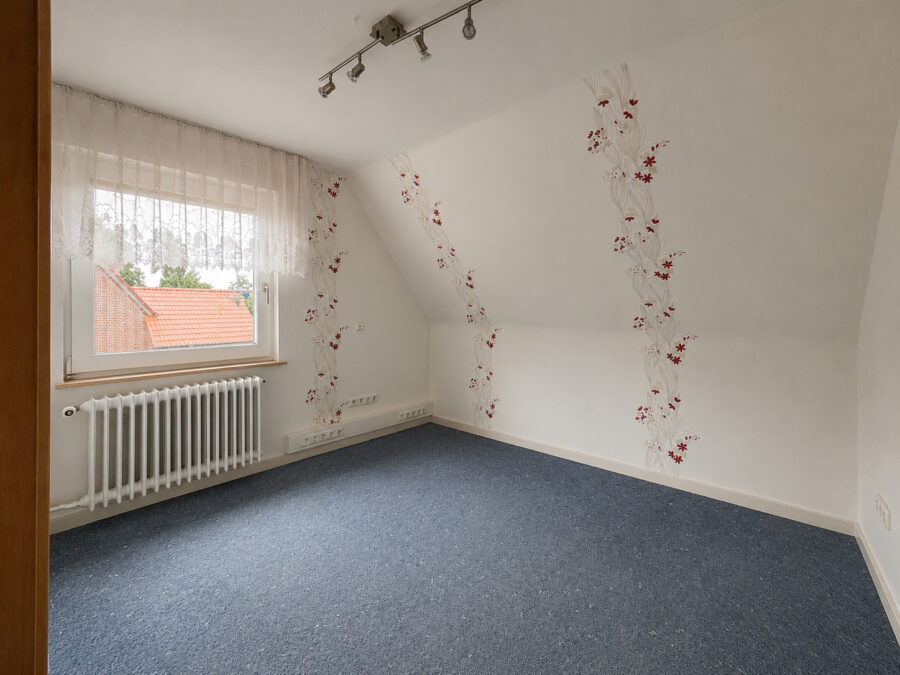 Familienfreundliches Einfamilienhaus in Dangastermoor! - Schlafzimmer (43903)