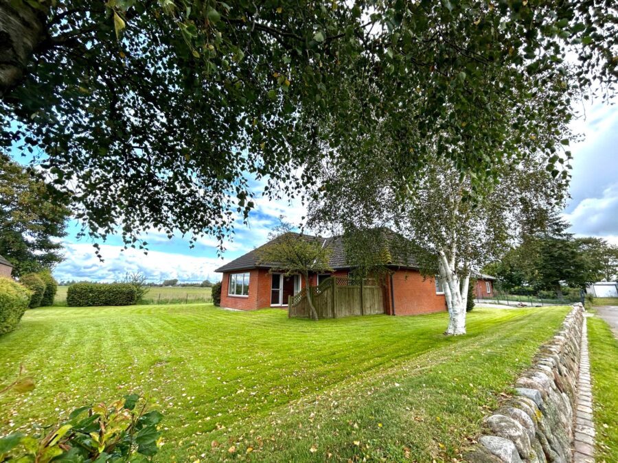 Einfamilienhaus in bevorzugter ruhiger Ortslage auf der Halbinsel Nordstrand - IMG_1051 (34355)