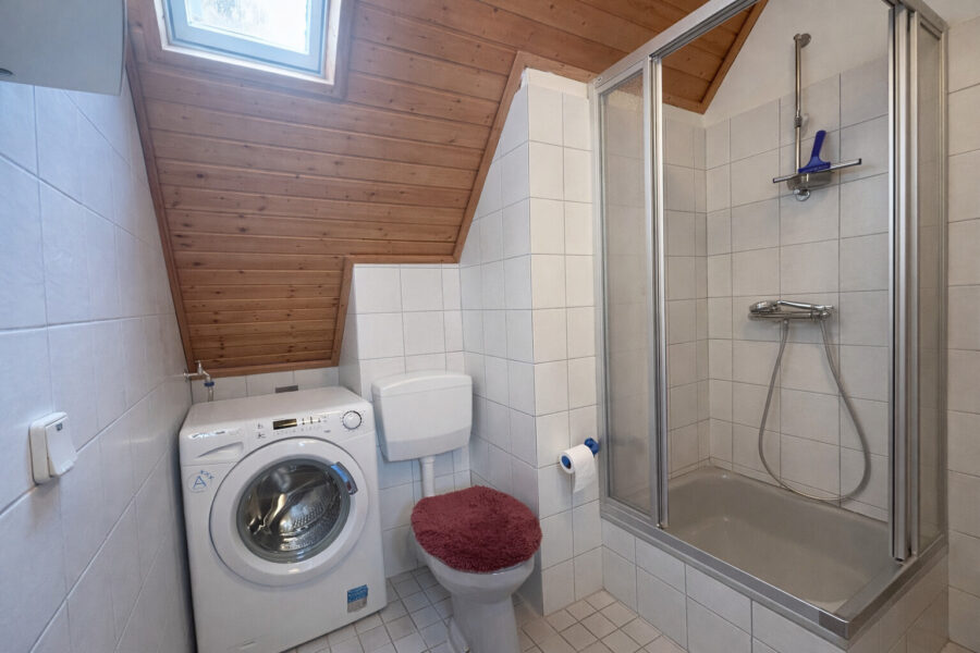 Ferienhaus im Nordseebad Dangast – Reihenhaus mit Charme & Wertstabilität - Badezimmer (37816)