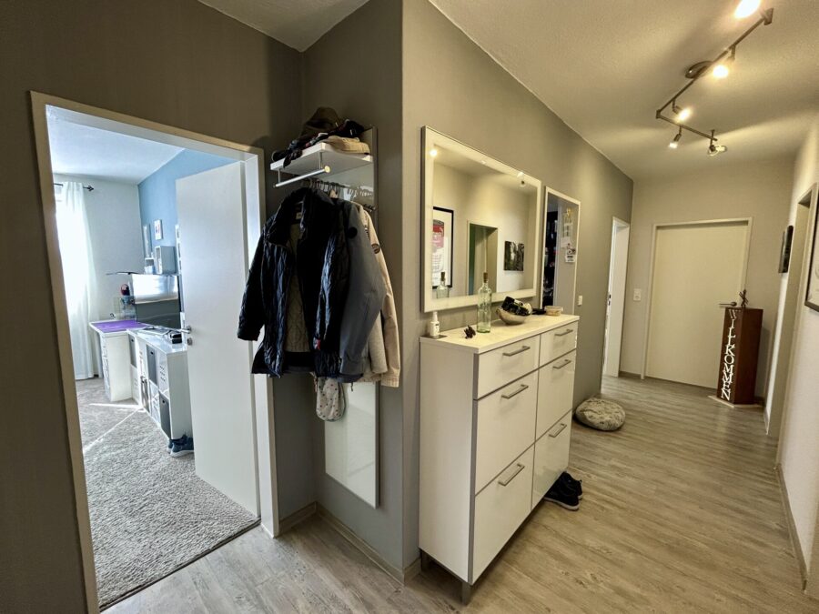 Helle, modernisierte Wohnung mit Balkon- Ihr neues Zuhause in Nordenham - IMG_7375 (34474)