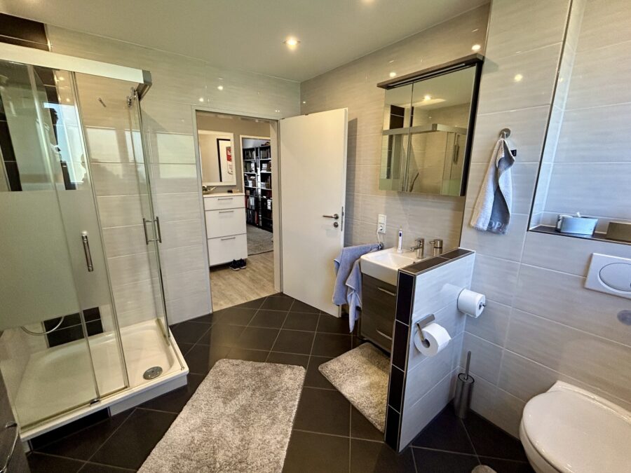 Helle, modernisierte Wohnung mit Balkon- Ihr neues Zuhause in Nordenham - IMG_7390 (34476)