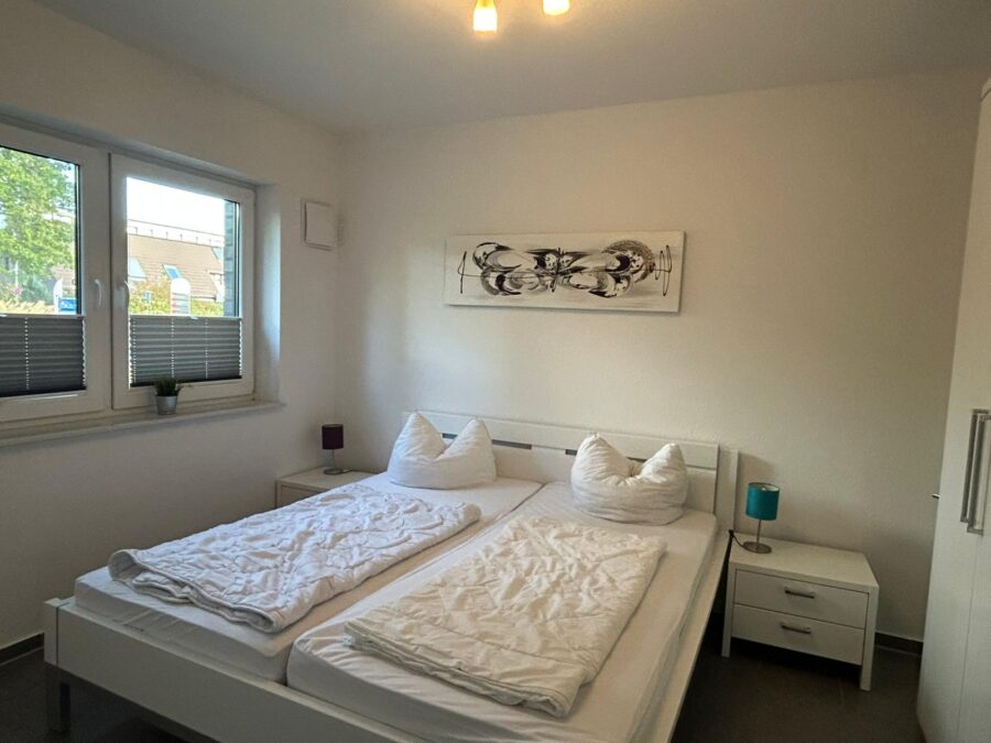 Moderne Ferienwohnung - strandnah in Dangast - Schlafzimmer (34456)