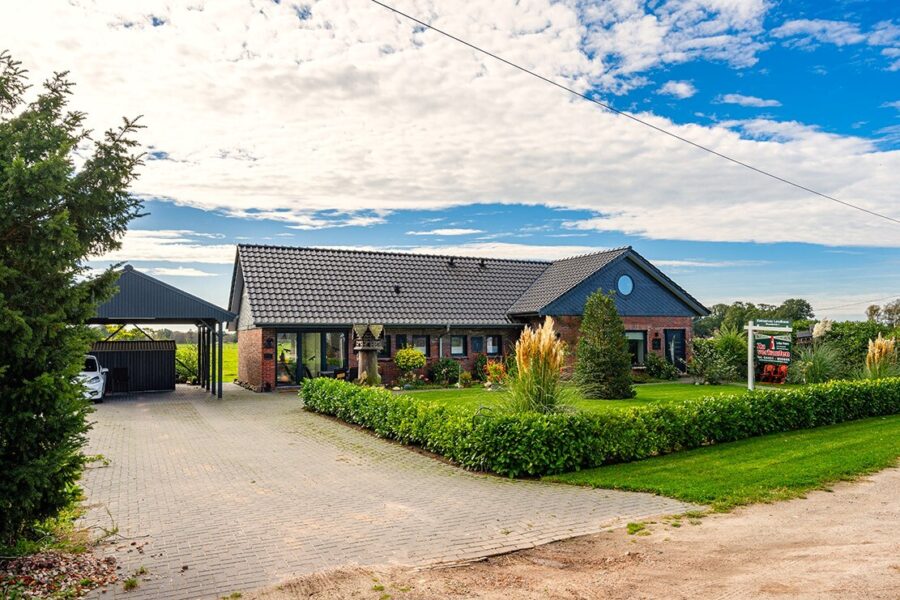 Exklusives Landhaus in Alleinlage, 26345 Bockhorn, Einfamilienhaus