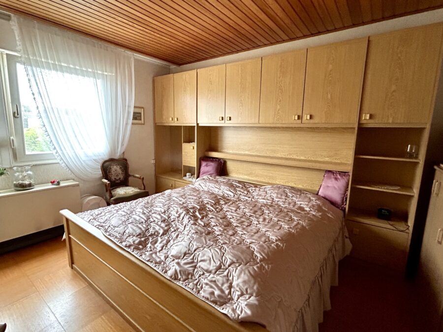 Traumhaftes Grundstück mit Altbestand - Top Lage vom Nordseebad Dangast - Schlafzimmer (43501)
