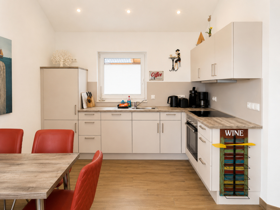 Ihr Nordsee-Rückzugsort – Ferienhaus für Selbstnutzer und Feriengäste - Küche (45985)