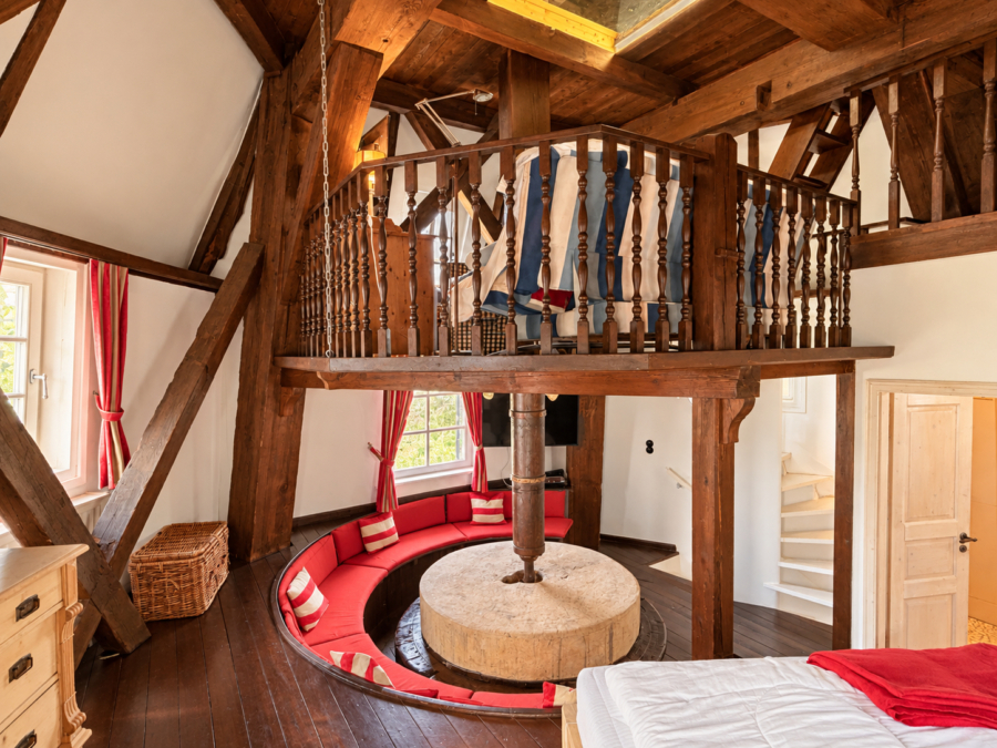 Einzigartige Ferienimmobilie- historische Mühle in Westerbur - 1. OG (49381)