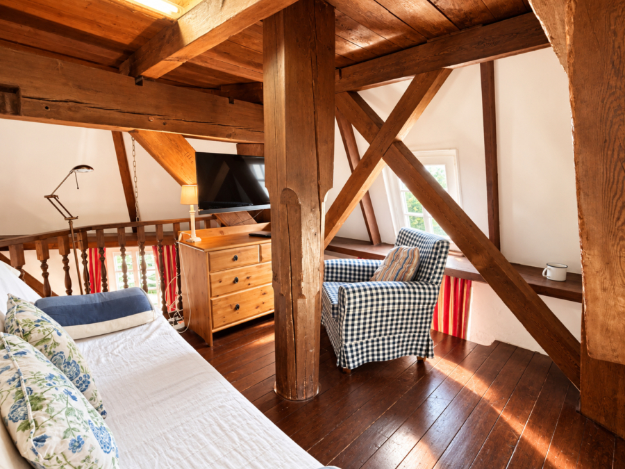 Einzigartige Ferienimmobilie- historische Mühle in Westerbur - 1. OG (49382)