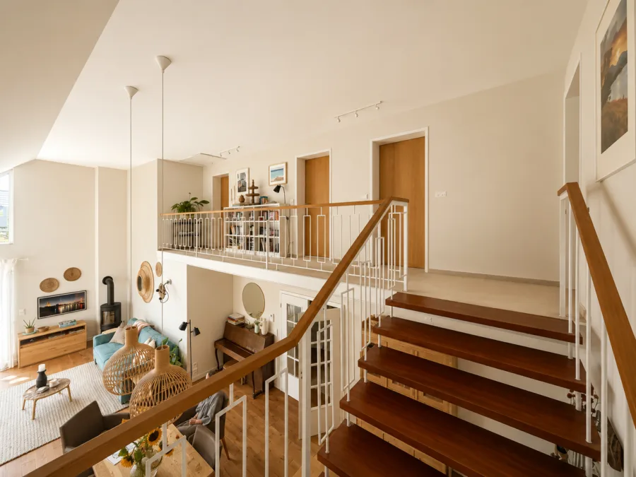 Idyllische Familienoase in Dangastermoor - Wohn- und Essbereich (51054)