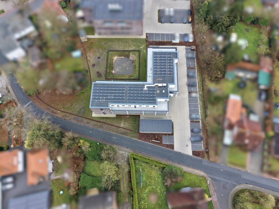 Wohnen am Urwald - 17 moderne Eigentumswohnungen in Neuenburg - Grundstück mit Parkplätzen (38603)