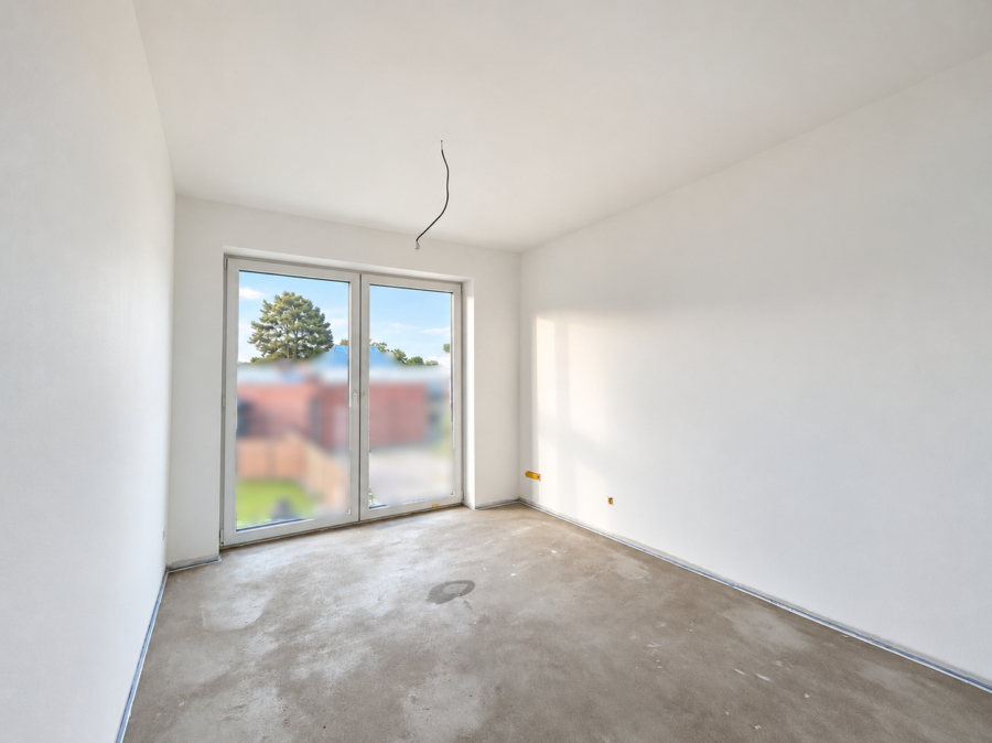 Neubau trifft Energieeffizienz: Moderne Doppelhaushälfte in Zetel - Schlafzimmer 3 (48880)