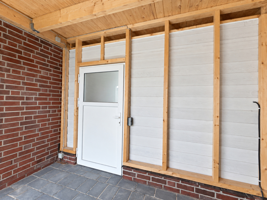 Neubau trifft Energieeffizienz: Moderne Doppelhaushälfte in Zetel - Abstellraum (48893)