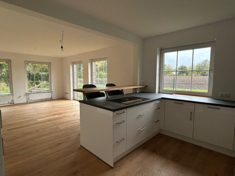 Wohlfühlwohnung mit Garten am Gröningshof in Dangast - offene Küche (33010)